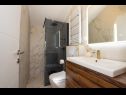 Ferienhaus Stone house with jacuzzi H(2) Lukoran - Insel Ugljan  - Kroatien - H(2): Badezimmer mit Toilette