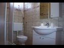 Ferienwohnungen Almond A1(2+2), A2(4+2), A3(4+2) Vir - Riviera Zadar  - Ferienwohnung - A1(2+2): Badezimmer mit Toilette