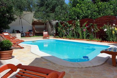 Ferienhaus Silvia - open pool: H(10) Supetar - Insel Brac  - Kroatien