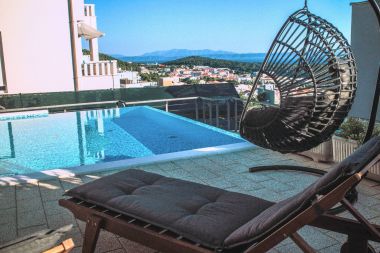 Ferienwohnungen Bella vista - private pool: A1(4) Makarska - Riviera Makarska 
