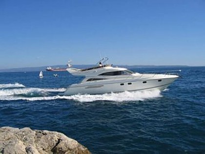 Yacht - Princess 56 (code:CRY 9) - Split - Riviera Split  - Kroatien