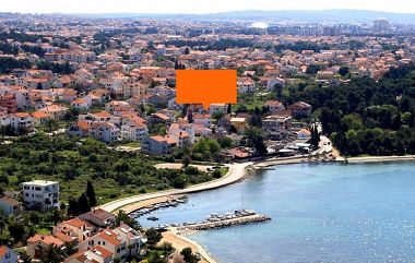 Ferienwohnungen Miki - 50 M from the beach : A1(4+1), A2(4+1), A3(4+1) Zadar - Riviera Zadar 